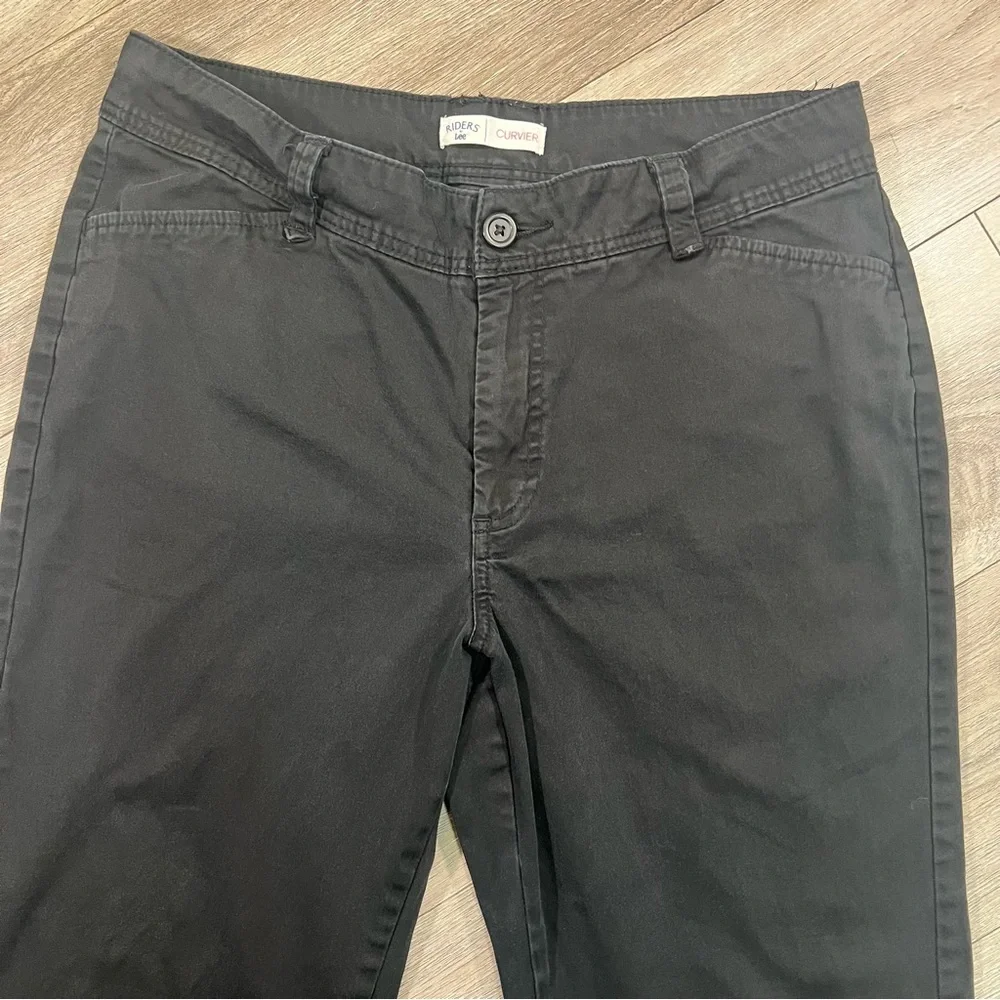 Riders by Lee Curvier Casual Dress Work Black Pants Size 16 M Chino Trousers - Picture 10 of 10
